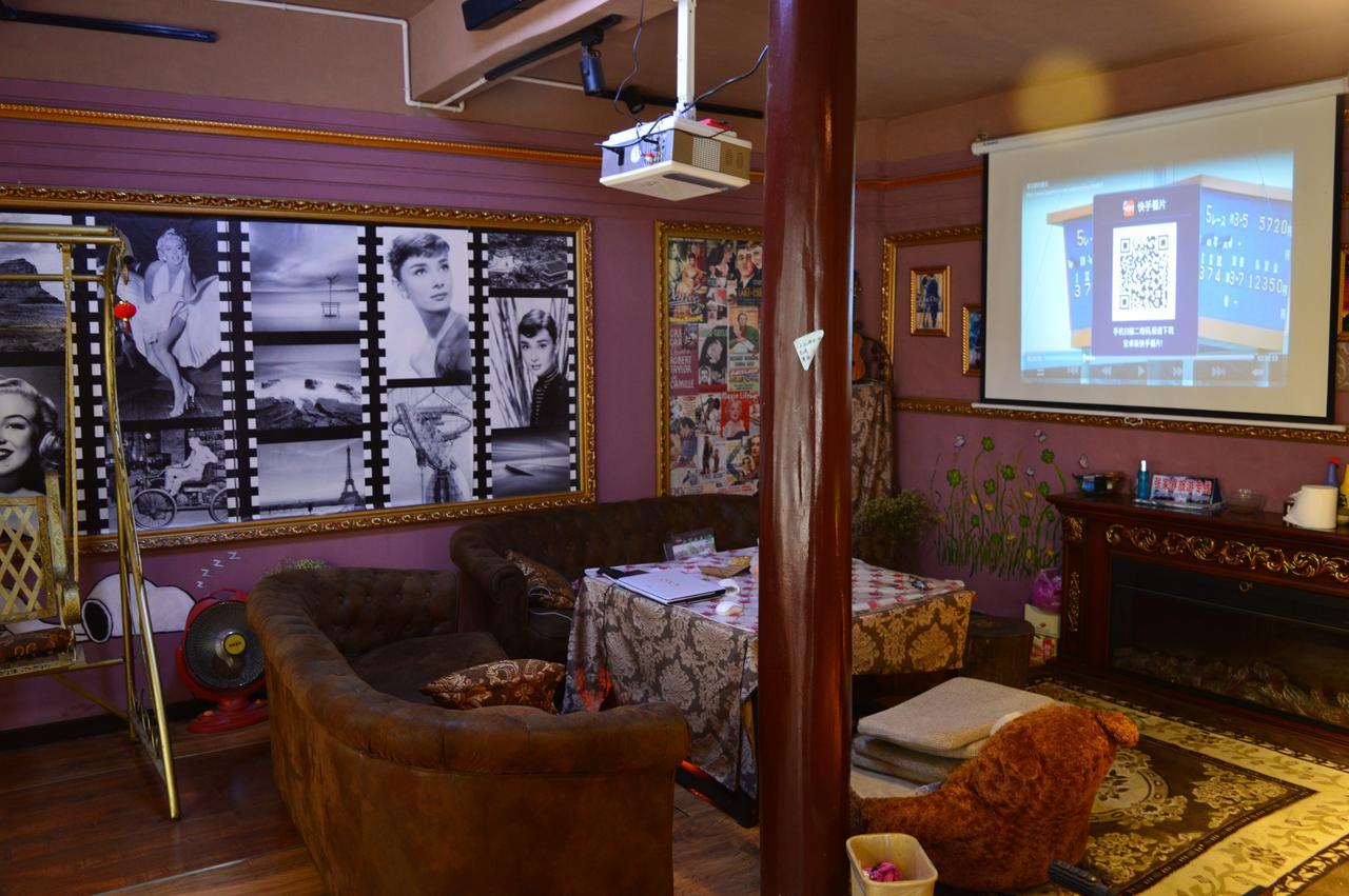 Dengba International Hostel Fenghuang Branch Eksteriør bilde